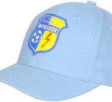 Czapki z daszkiem i herbem