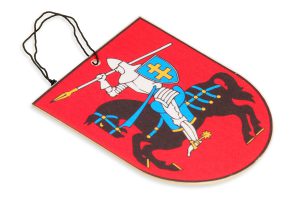 Zawieszki zapachowe w kształcie herbu Zawieszki zapachowe w kształcie herbu